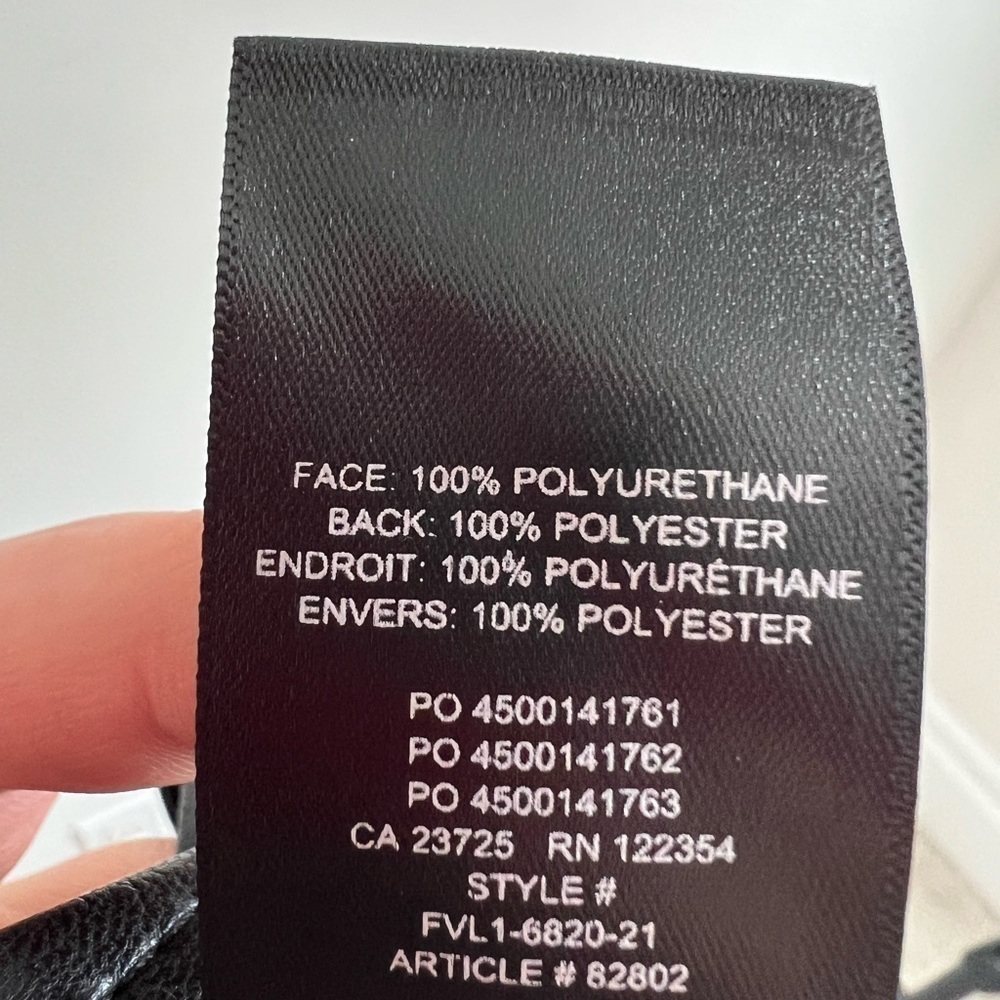 Aritzia Babaton Vegan Leather Black Adrian Bermuda Short Size 0 - Picture 9 of 9